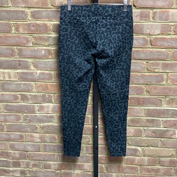 Loft Leopard Print Black & Grey Ponte Leggings Size Small - Picture 4 of 6